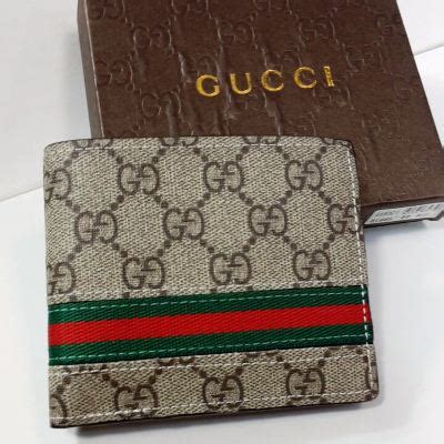 Gucci Men Wallet At Huge Discounted Price - Offer By Dilli Bazar