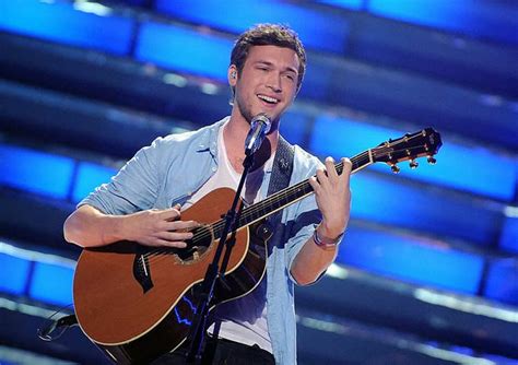 'American Idol' Winner Phillip Phillips Releases New Song, Music Video 'Love Like That'