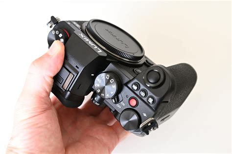 Panasonic Lumix S5 Review - Newsshooter