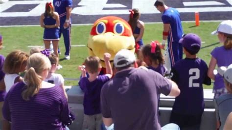 Jayhawks Mascot - YouTube