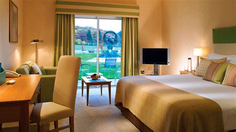 Donnington Valley Hotel & Spa (Newbury) - Best Price Guarantee