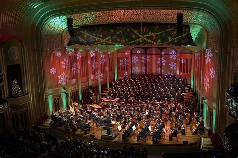 Cleveland Orchestra kicks off 2023 holiday series with festive Severance concert - cleveland.com