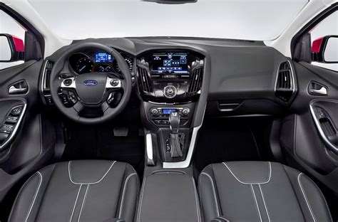 2012 Ford Focus Titanium - Interior my 2013 is the same | Wheels make the world go 'round ...