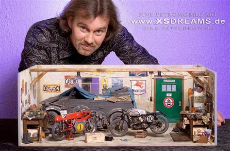 Racing Scale Models: Diorama - "Backyard Garage" by Dirk Patschkowski