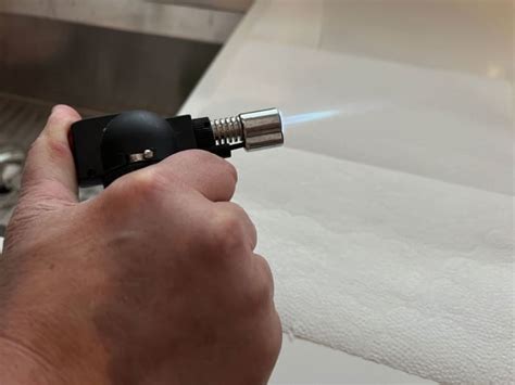 How to Refill a Butane Torch or Lighter: 7 Simple Steps - Men's Journal | Home Living Handbook