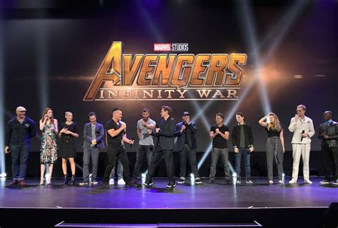 New Photos of Marvel's Avengers: Infinity War Cast Assembled at D23 ...