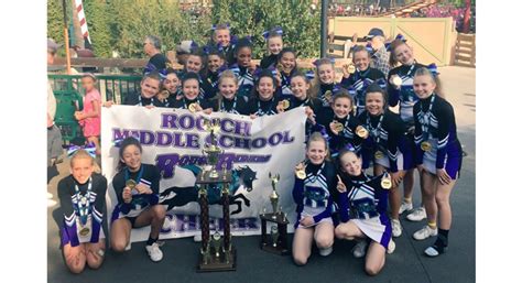 Sig Rogich MS Cheerleaders win USA National Grand Champions - Newsroom