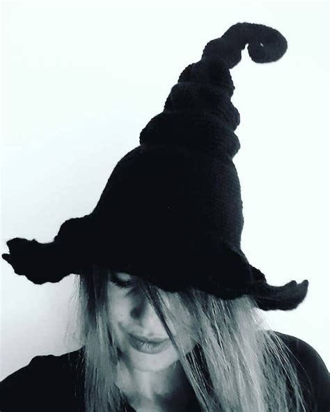 Wizard hat Witch hat Black hat Wicked Witch hat Pagan Crochet | Etsy