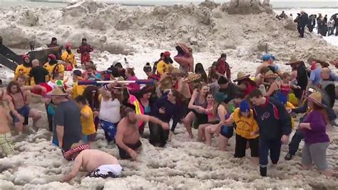 Hundreds take the 'Plunge' at Ontario Beach Park