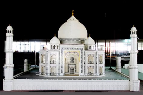 Brickfinder - Largest LEGO Taj Mahal Ever Built At Legoland Dubai