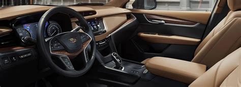 2020 Cadillac Interior | XT5 Interior Options & Packages