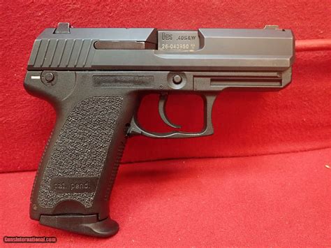 HK USP 40 Compact .40 S&W 3.5"bbl Semi Automatic Pistol w/Case