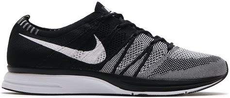 Nike Flyknit Trainer Oreo