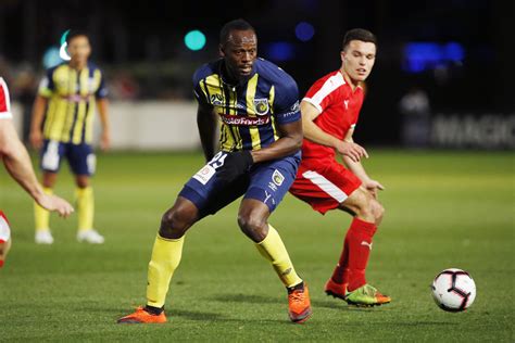 Usain Bolt makes soccer debut for Central Coast Mariners - The Mainichi