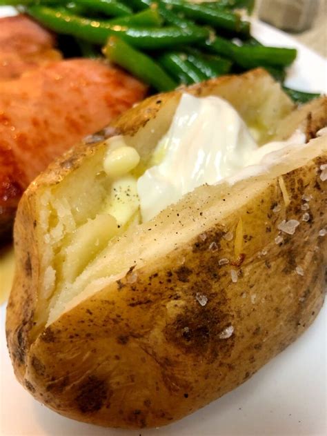 Baked Potatoes in the Oven - Pattern Princess | Perfect baked potato, How to cook potatoes ...