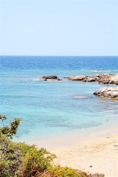 A guide to beaches in Naxos, Greece - Urban Wanders