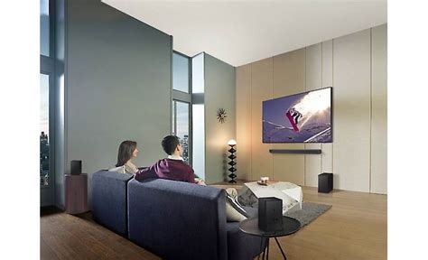 Samsung HW-Q700C Powered 3.1.2-channel sound bar and wireless subwoofer ...