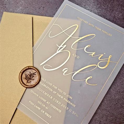 Glam Gold Collection || Unique Wedding Invitations || Polka Dot Paper | Invitaciones de boda ...