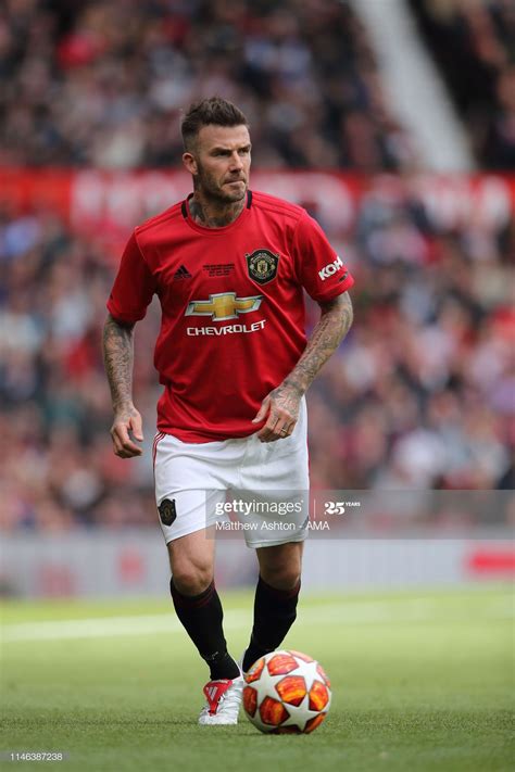 News Photo : David Beckham of Manchester United '99 Legends... | David ...