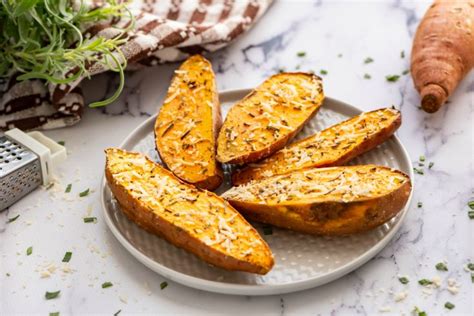 Easy Side Dish: Roasted Sweet Potatoes with Rosemary Recipe