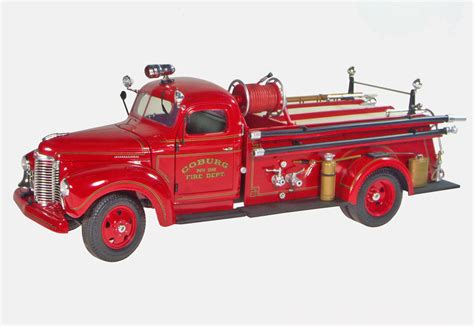 INTERNATIONAL KB-5 FIRE TRUCK Detailed model | Collector Models