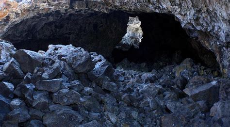 Earth Science Picture of the Day Indian Tunnel Lava Tube The Craters of the Moon N… | Science ...