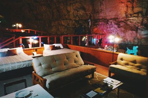 JFK’s Grand Canyon Caverns Underground Suite – The Vale Magazine