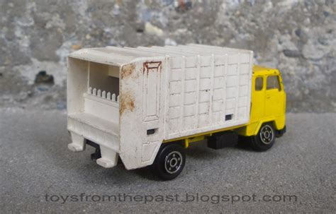 Toys from the Past: #352 NOREV MINI JET – VOLVO F89 TRUCK (1982)