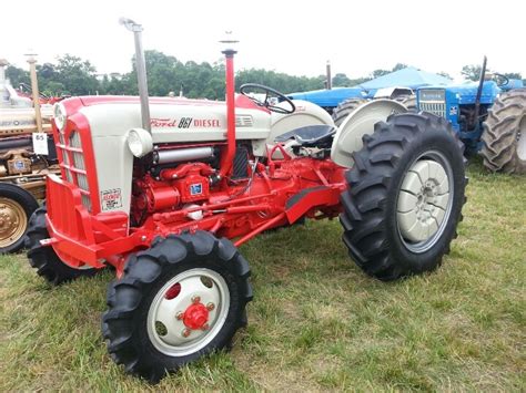 Early 4x4 Ford | Vintage tractors, Classic tractor, Tractors