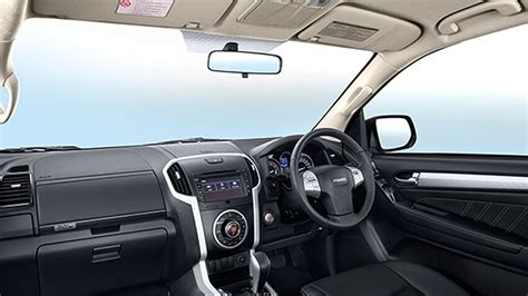 MU-X Interior Image, MU-X Photos in India - CarWale