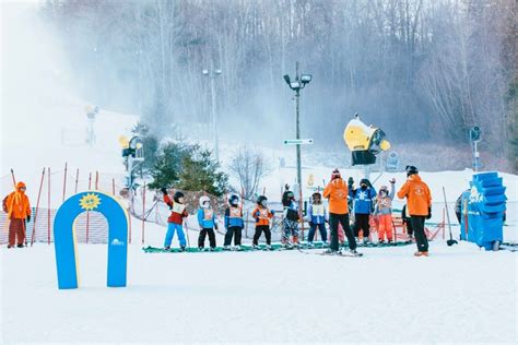 Connecticut Ski Areas – SKI BUM