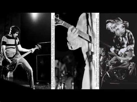 Nirvana - Nevermind's first live performances (1989-1991) - YouTube