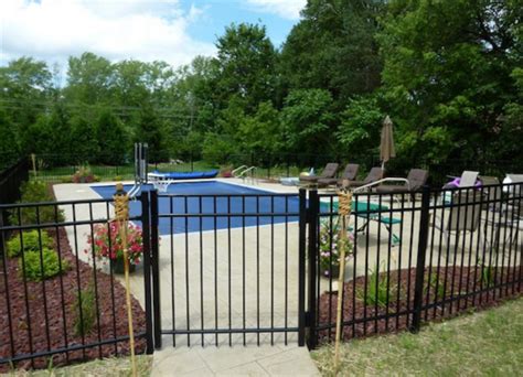 Options For Locks On Your Pool Gate - Find Good Locksmiths