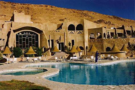 Chebika Oasis near Tozeur, Tunisia | Beautiful places, Dream vacations ...