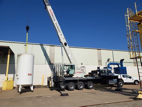 How Does A Truck Mounted Mobile Crane Work? - Michigan Crane Rental