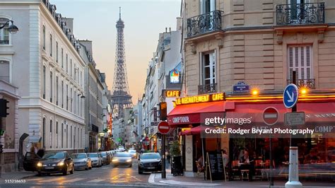 Paris Cafe With Eiffel Tower In The Background High-Res Stock Photo ...