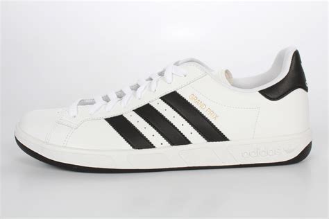 Köp adidas Originals Grand Prix Gråa Skor Online | BRANDOS.se