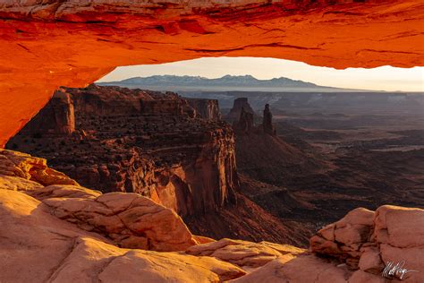 Mesa Arch Glow (2020) | Canyonlands National Park, Utah