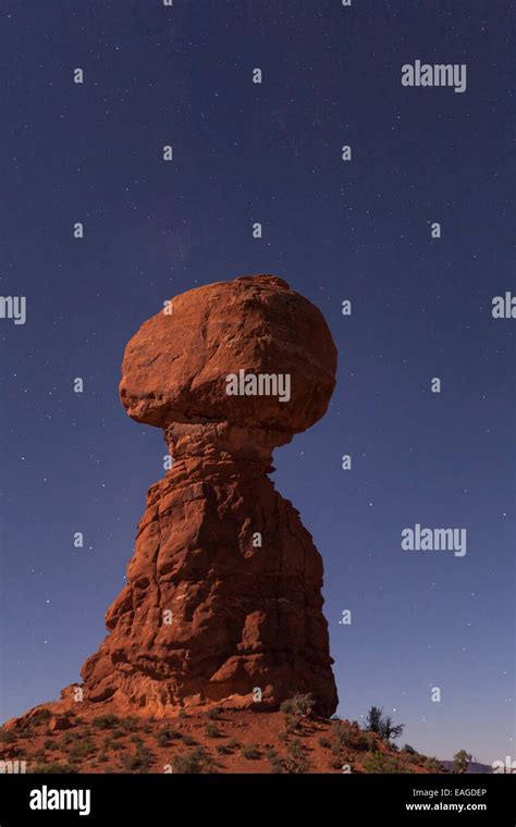 Utah night sky rock hi-res stock photography and images - Alamy