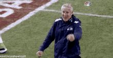 Pete Carroll Chewing Gum GIF - PeteCarroll ChewingGum - Discover & Share GIFs