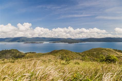 Hiking Whitsundays - Whitsunday Outdoor Adventures & Hire