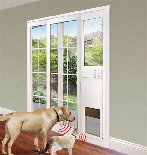 The Benefits of Using Patio Door with Built in Dog Door - LightHouseShoppe.com | Sliding glass ...