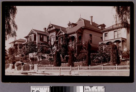 Old Bunker Hill, Los Angeles - Album on Imgur Victorian Buildings, Victorian Mansions, Victorian ...