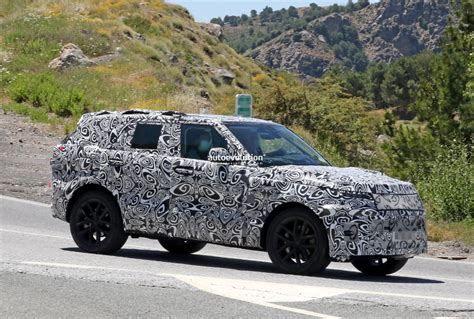 2023 Range Rover Sport Caught Hot-Weather Testing, Flaunts New MLA ...