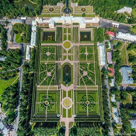 Peterhof Garten