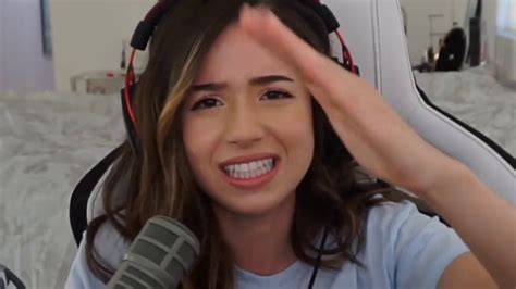 Pokimane reacts to best twitch Clips of the Week - YouTube