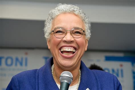 Lightfoot and Preckwinkle: Run Off for First Black Female Mayor ...