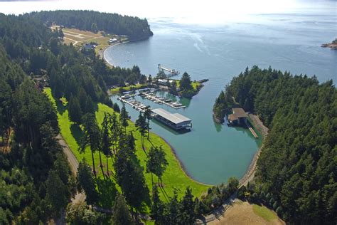 Blakely Island General Store and Marina in Blakely Island, WA, United ...