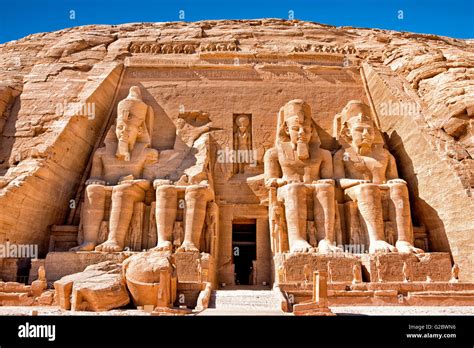 Abu Simbel temple near Aswan Stock Photo - Alamy