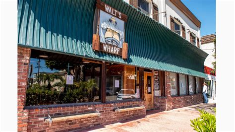 Beloved Seal Beach restaurant Walt’s Wharf shuts its doors. Is it ...